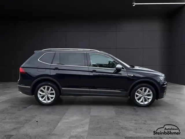 Volkswagen Tiguan view 8