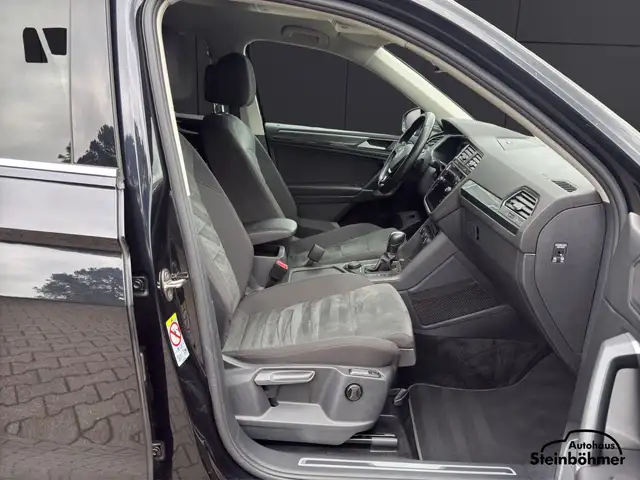 Volkswagen Tiguan view 13