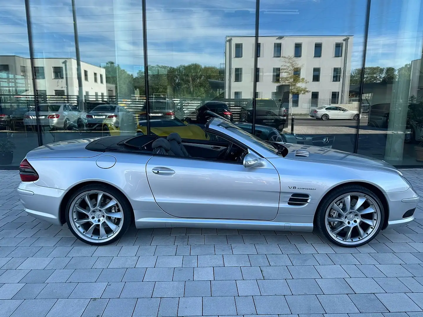 Mercedes-Benz SL 55 AMG Roadster Aut. *V8*MEMORY SITZE*BELÜFTET Silber - 2