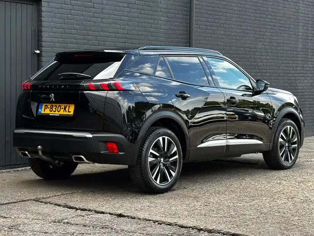Peugeot 2008 view 9