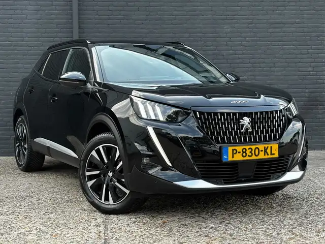 Peugeot 2008 view 2