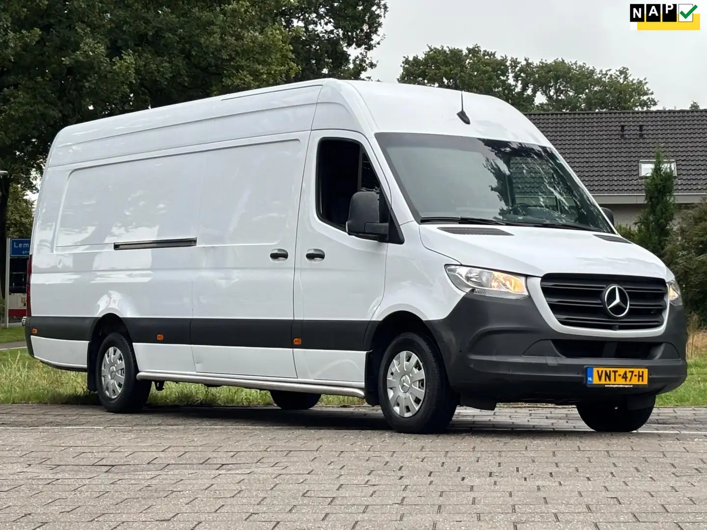 Mercedes-Benz Sprinter 311 1.9 CDI L4H3 RWD NIEUWE MOTOR|NAP|AIRCO|NAVI|P Wit - 1