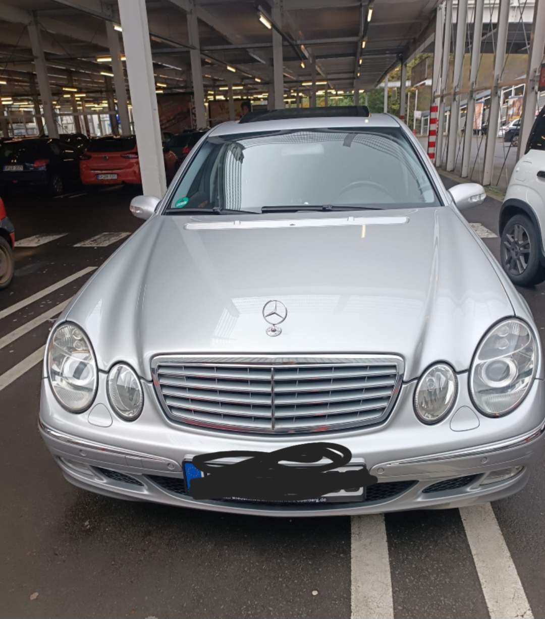Second hand Mercedes Benz E-Class 
