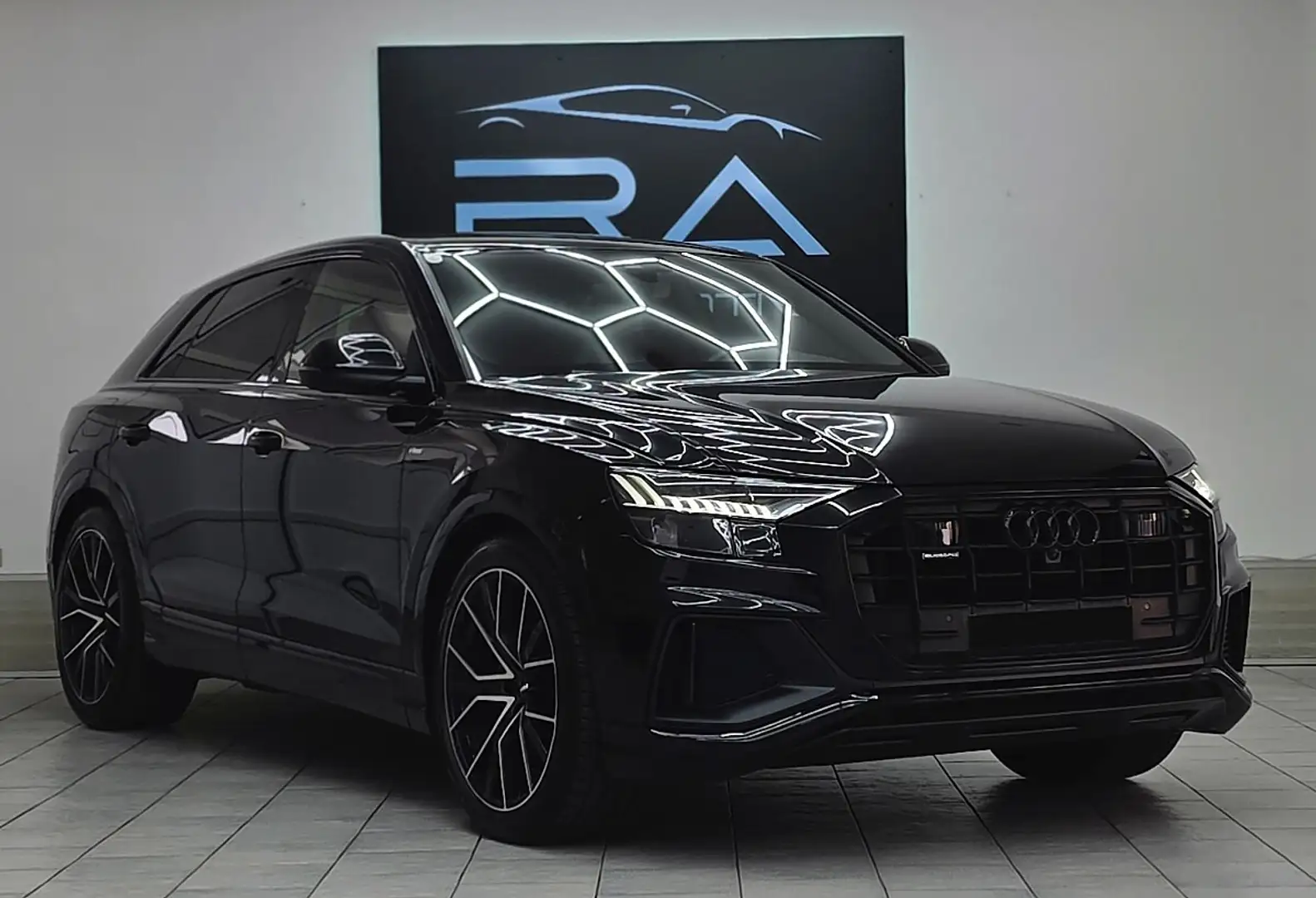 Audi Q8 50 3.0 TDI 3xS-Line *RS SITZE*MATRIX*AHK*BLACKE... Schwarz - 2