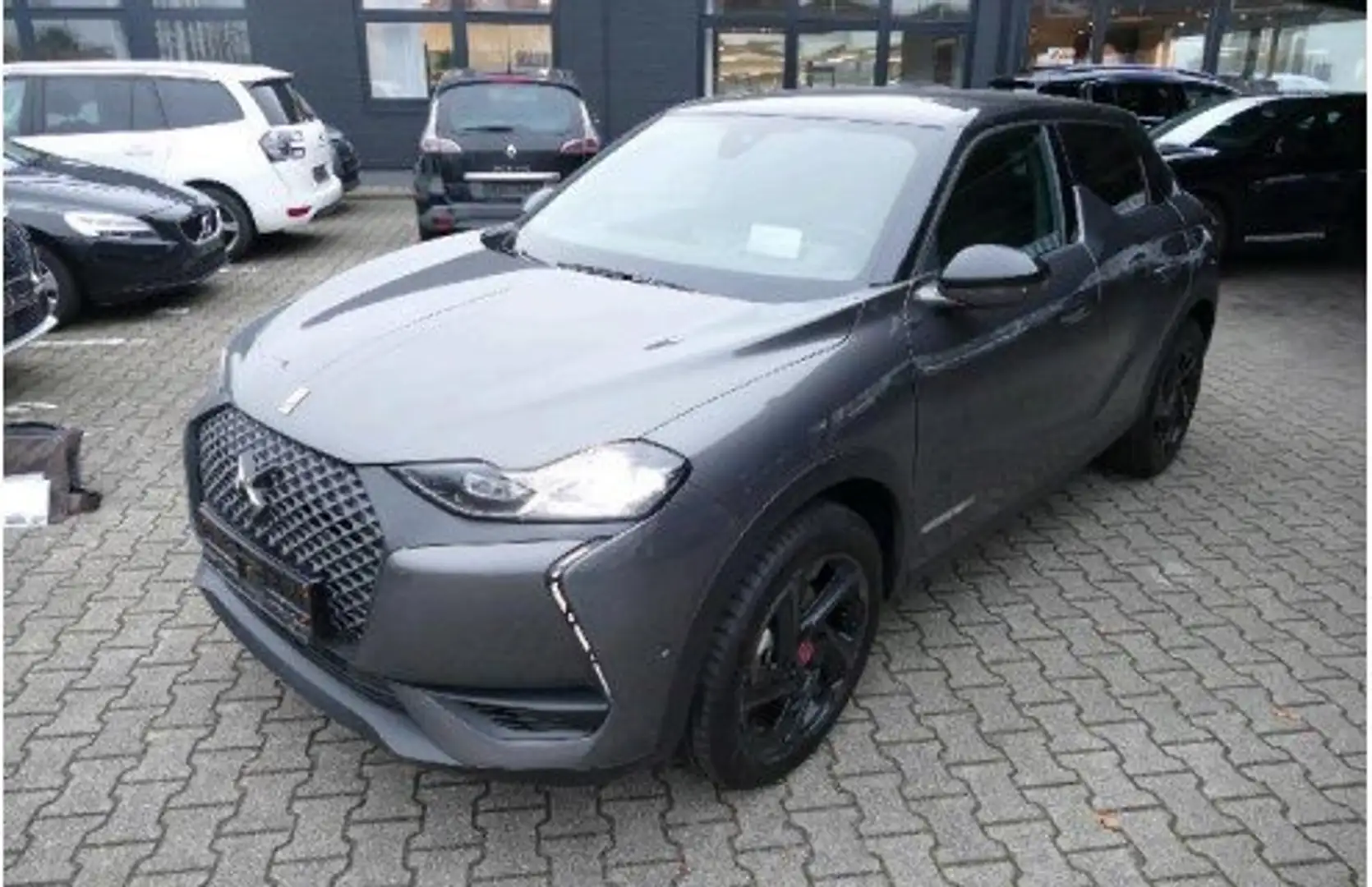 DS Automobiles DS 3 Crossback DS3 Crossback E-Tense PF-Line Klimaau./ PDC/ Freis Grau - 2