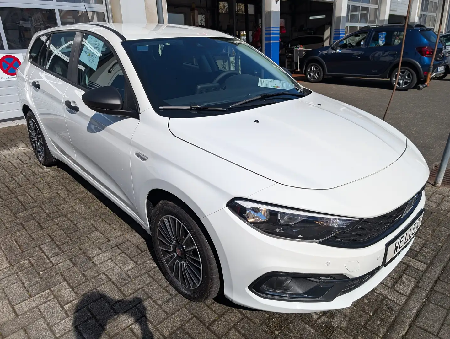 Fiat Tipo Kombi 100 2025 Klimaaut Parken Sitzheizen App Con. Weiß - 1