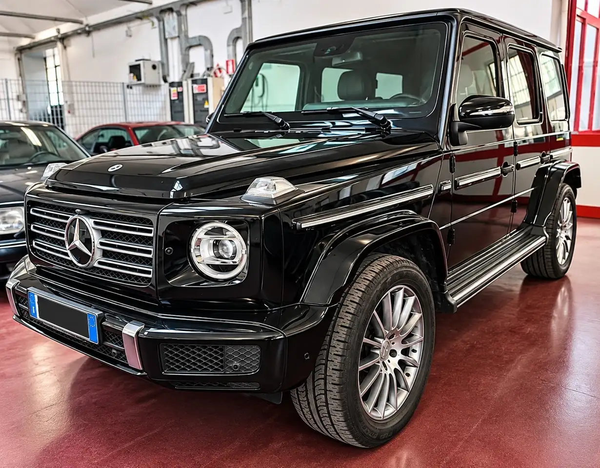 Mercedes-Benz G 400