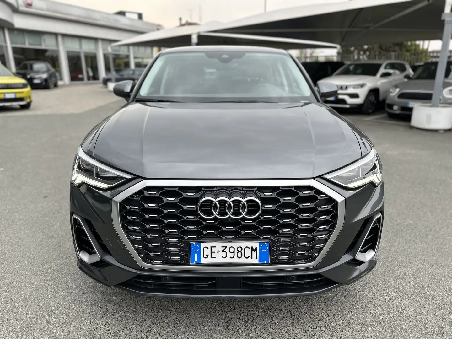 Audi Q3 SPB 35 TDI S tronic S line edition Grey - 2