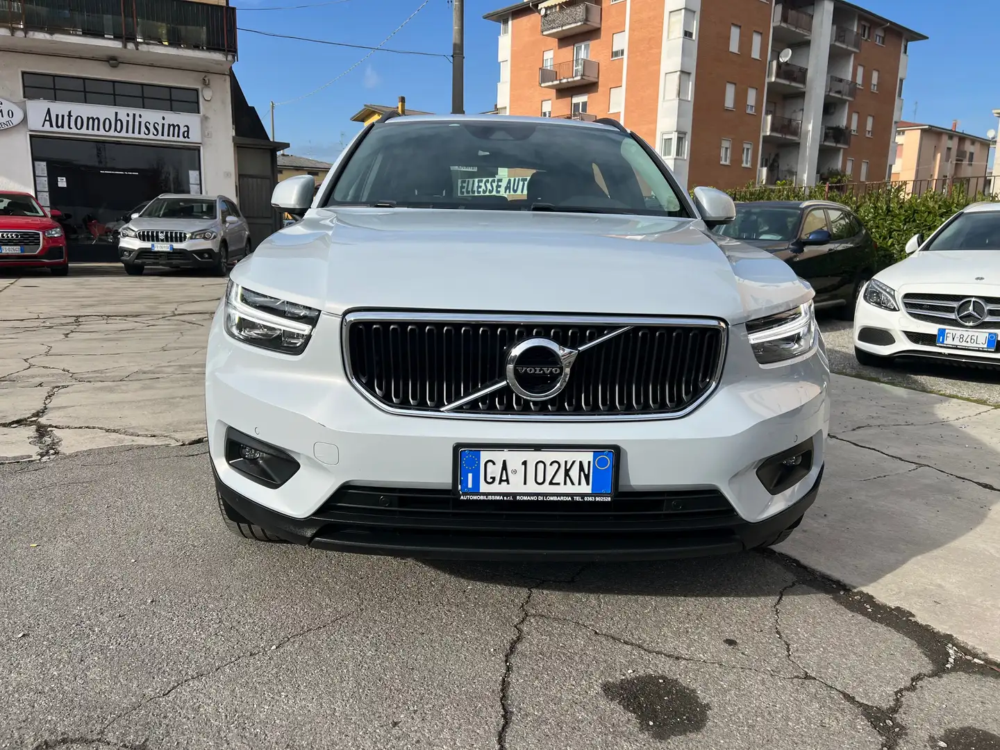 Volvo XC40 2.0 d3 Business Plus geartronic my20 Ezüst - 2