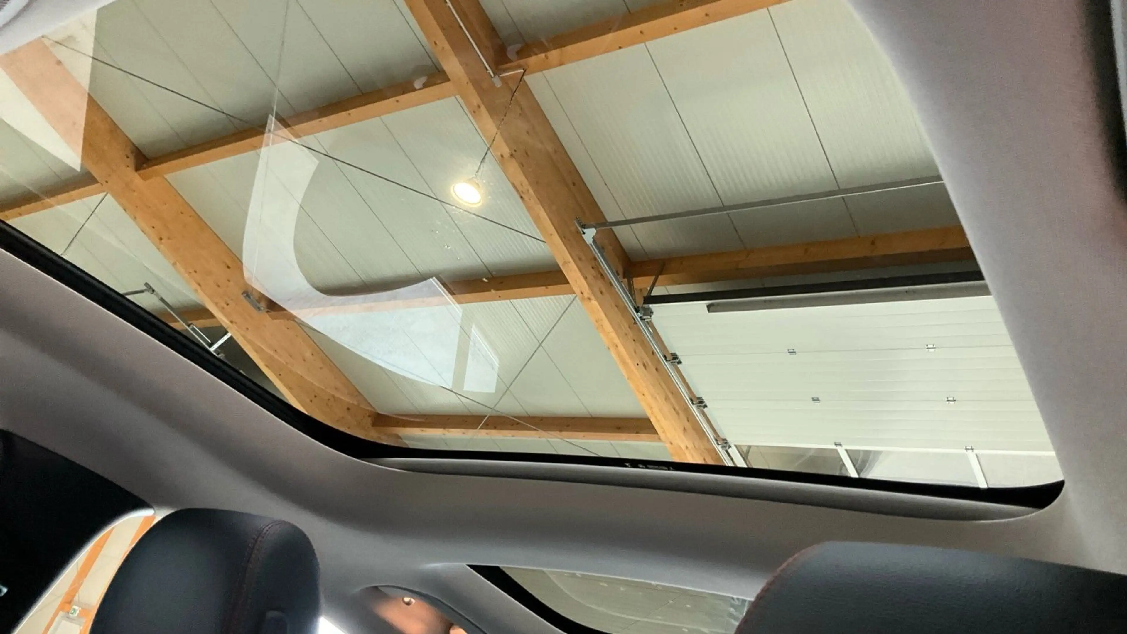 Mercedes-Benz GLA 250 e/AMG/Pano/Wide/LED/Navi/Park-Ass/CarPlay — photo 5