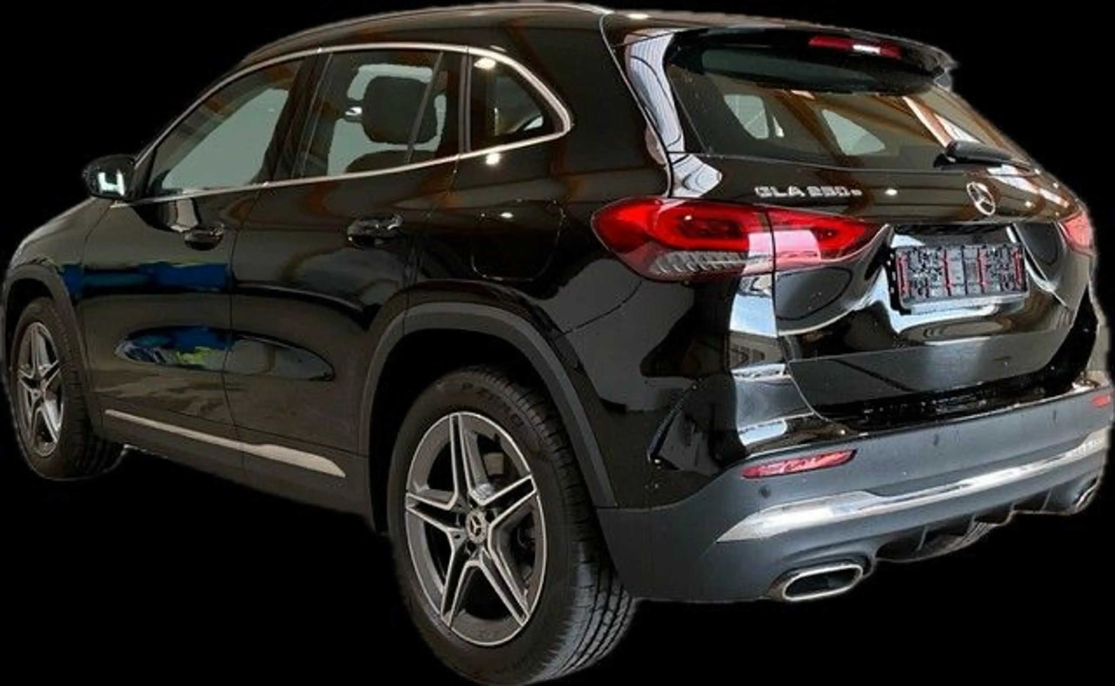 Mercedes-Benz GLA 250 e/AMG/Pano/Wide/LED/Navi/Park-Ass/CarPlay — photo 4