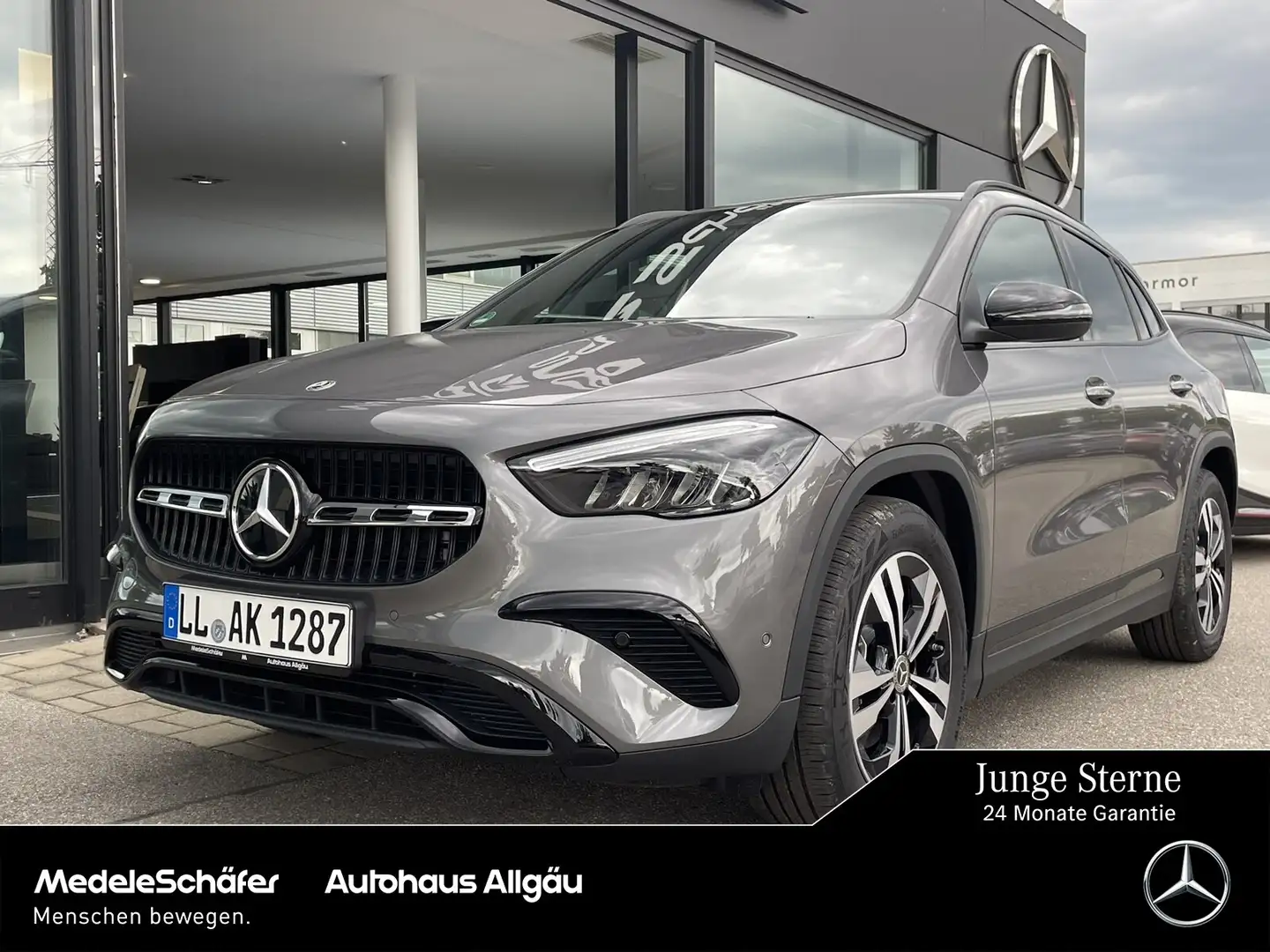 Mercedes-Benz GLA 200 GLA 200 Progressive AHK Night EasyP LED WinterP Grau - 1