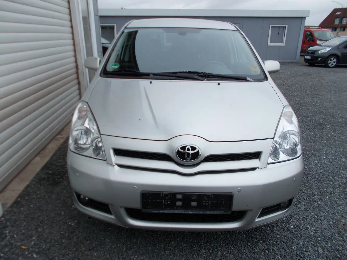 Toyota Corolla Verso 1.8-l-VVT-i Sol 7-Sitzer - 2