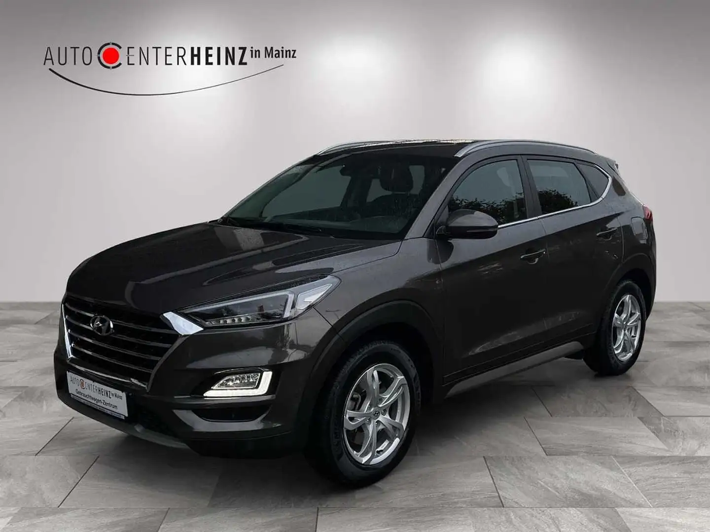 Hyundai TUCSON Style 2WD - 1