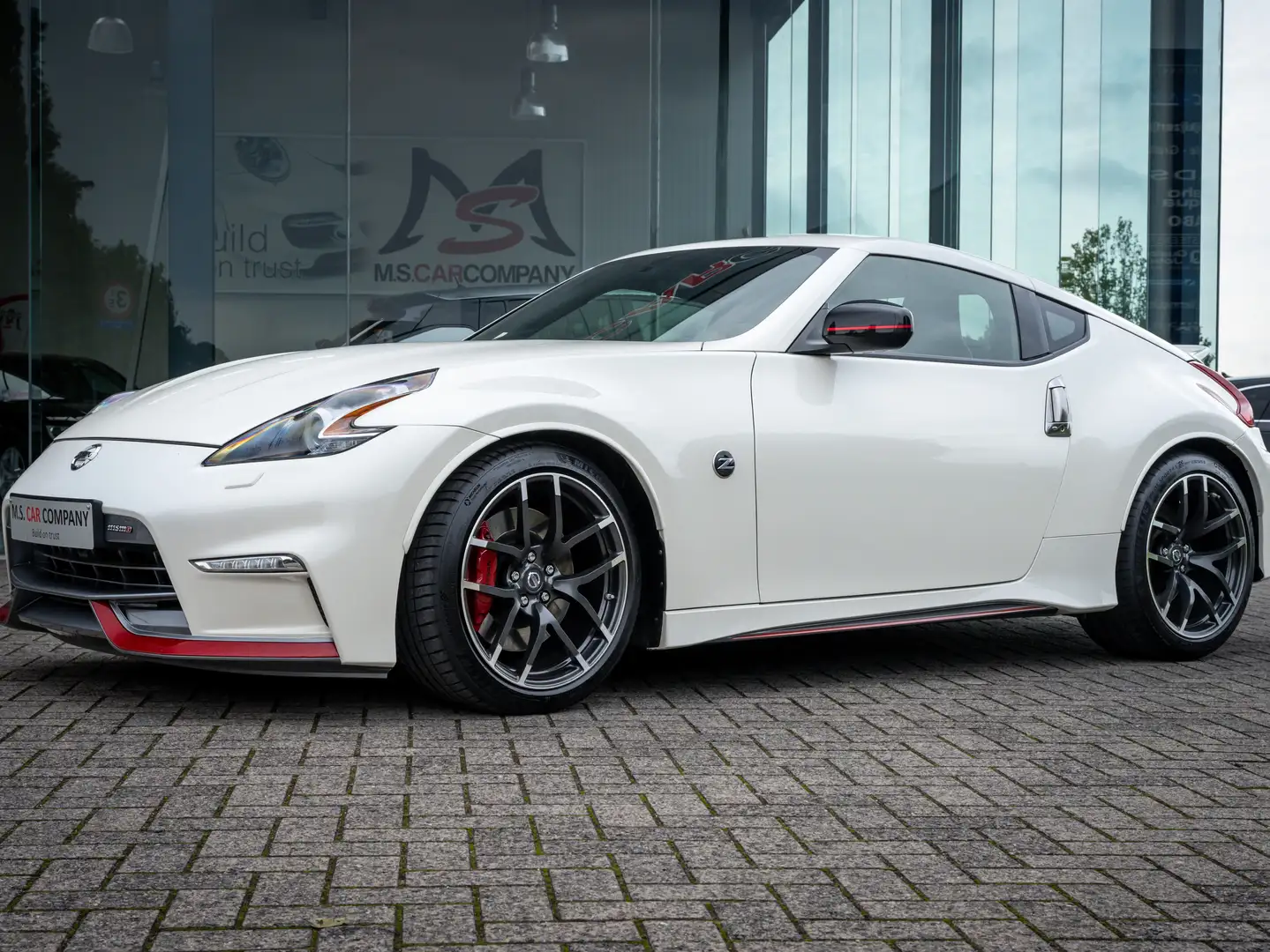 Nissan 370Z 3.7i V6 Nismo (EU6.2)*Akrapovic twv 5000 euro* Fehér - 2