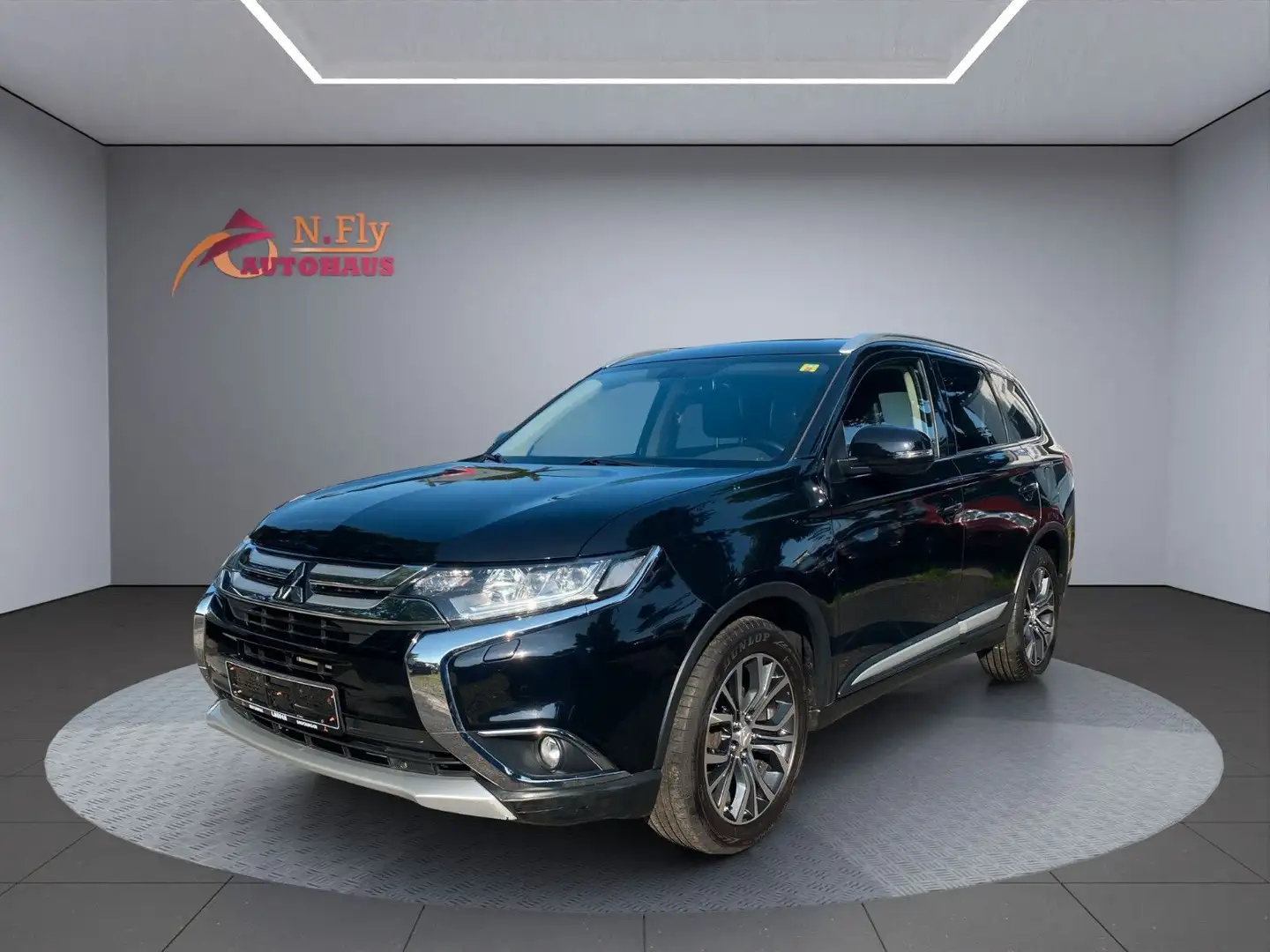 Mitsubishi Outlander Top 4WD Leder*Navi*7Sitz.*LED* Nero - 1