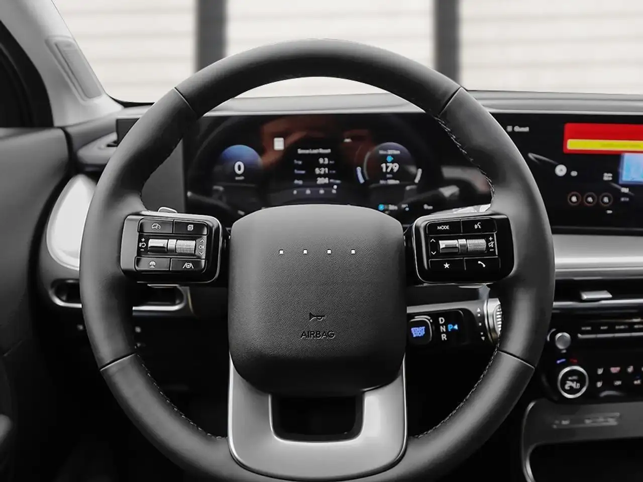 Hyundai IONIQ 9 снимка Hyundai IONIQ 9