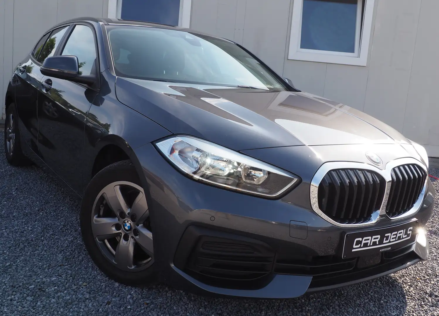 BMW 116 116d ** GPS  * LED * Trekhaak ** GARATNIE Grijs - 1