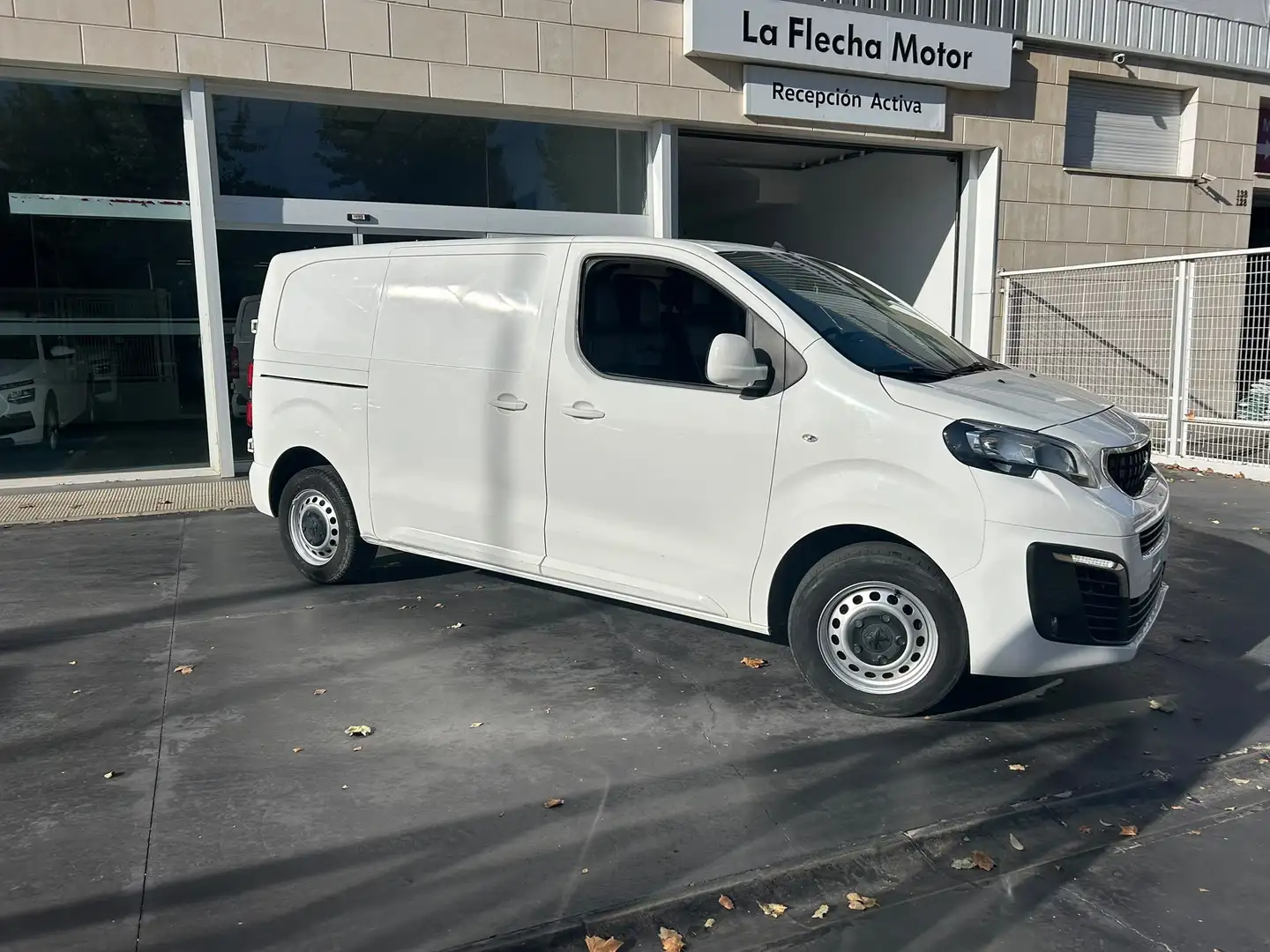 Peugeot Expert Furg.Premium BlueHDi 90KW (120) Standard - 2