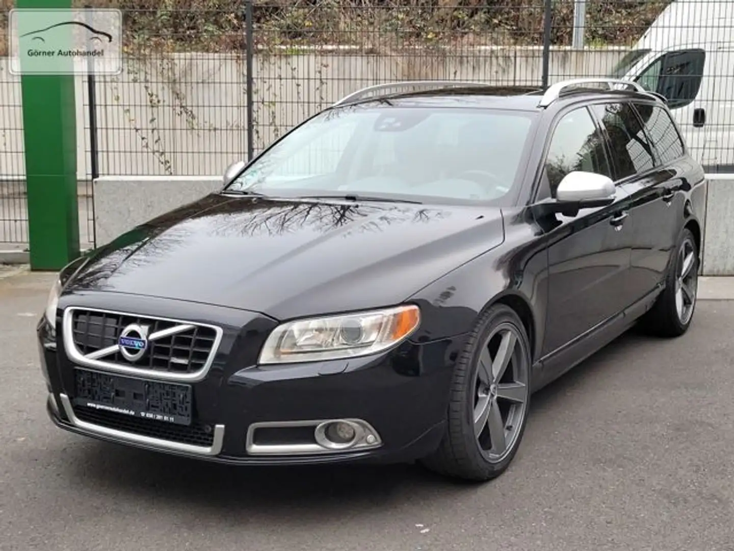 Volvo V70 V 70 D5 AWD ATG R-Design Leder+Schiebedach Nero - 2
