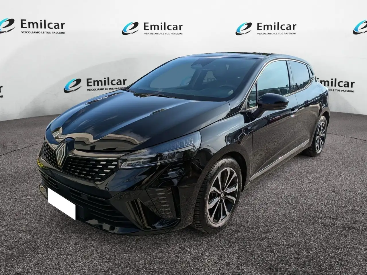 Renault Clio TCe 90 CV 5 porte Techno — photo 1 of 15