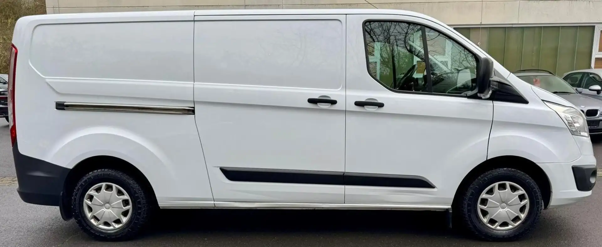 Ford Transit Custom Kasten 290 L2 Trend PDC KLIMA Weiß - 2