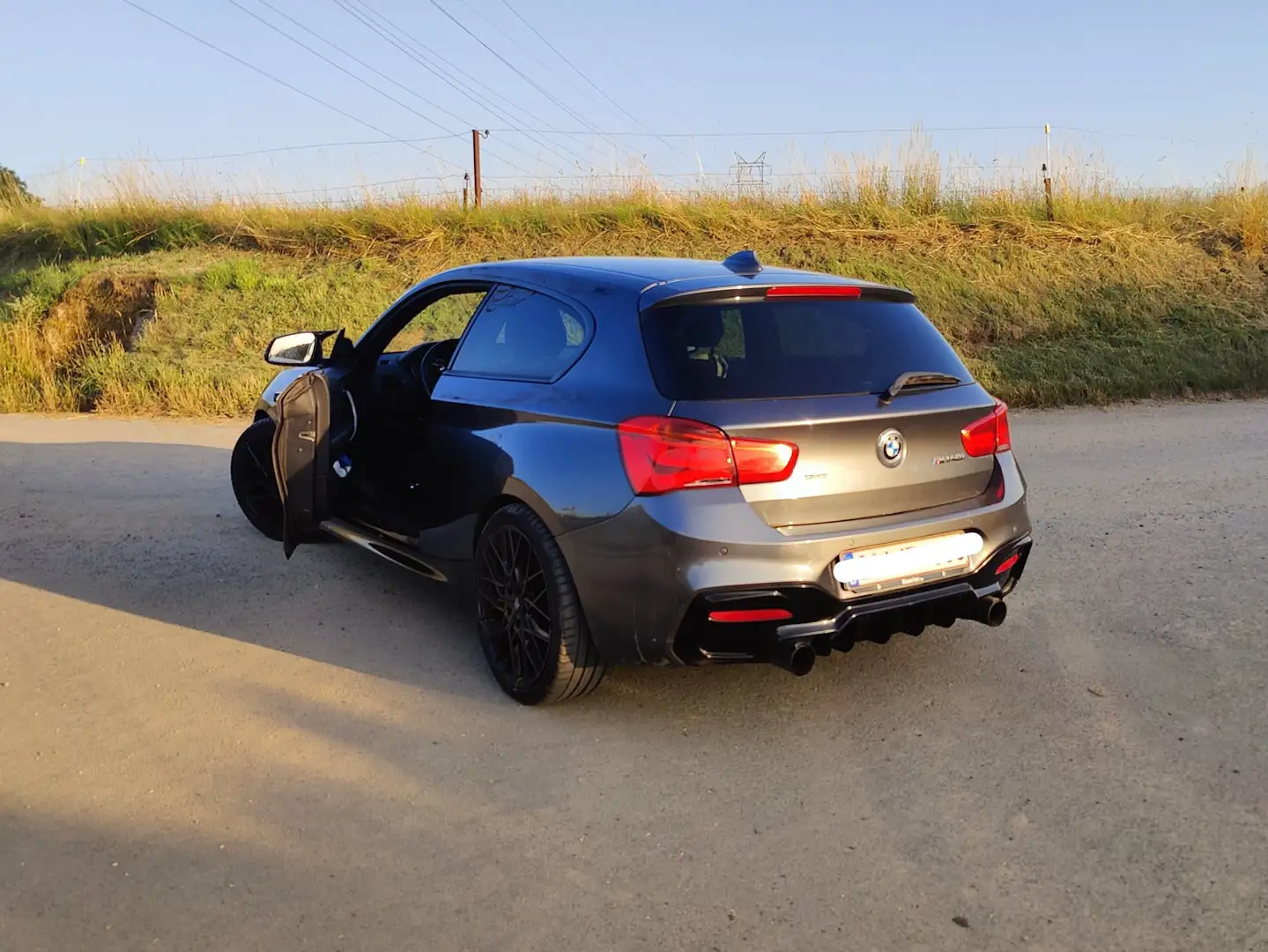 BMW 140 M140iXAS Plateado - 2