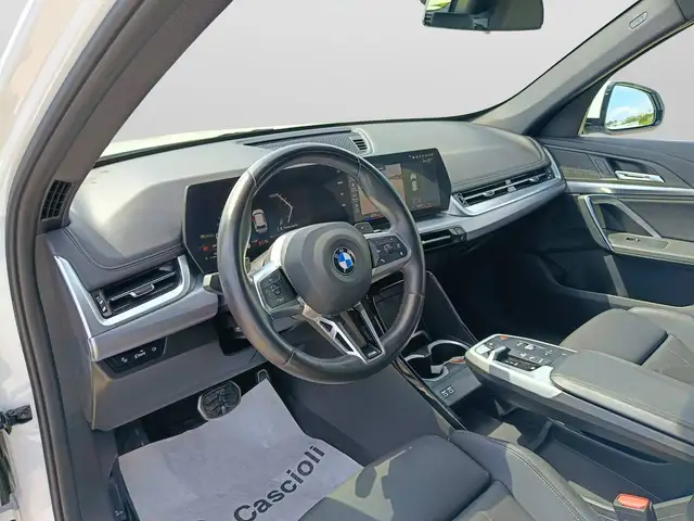 BMW X1 view 7