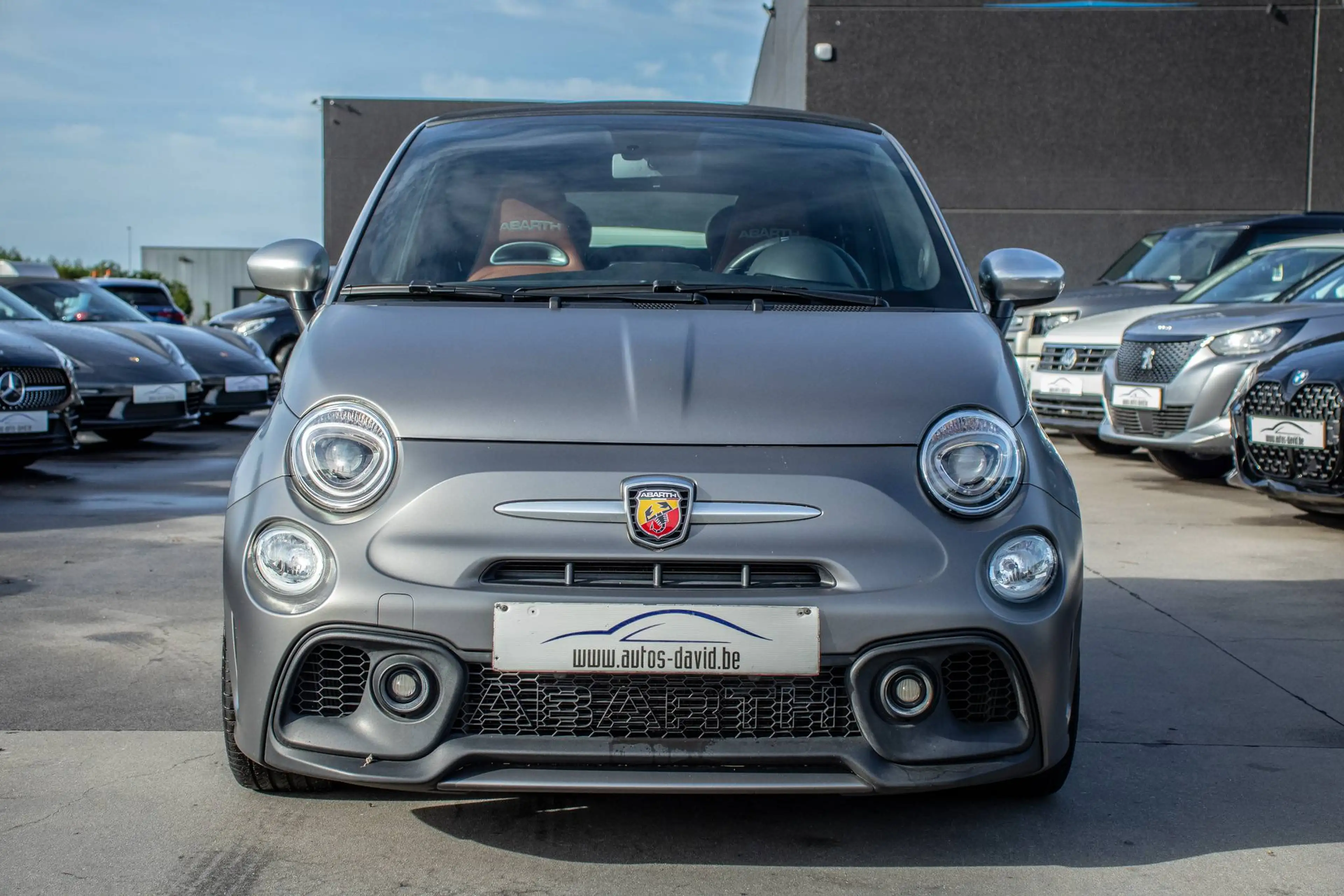 Abarth 595 Turismo Cabrio 1.4 T-Jet / 1 EIGENAAR / HISTORIEK / GRIGIO ASFALTO / LEDER / APPLE CARPLAY / PARKEERSENSOREN — photo 8