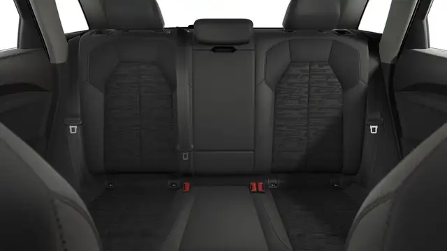 Audi Q5 view 10