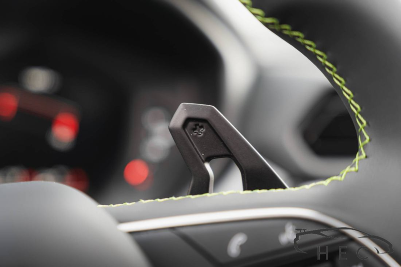 Lamborghini Urus 4.0 V8 Hybrid SE — photo 33