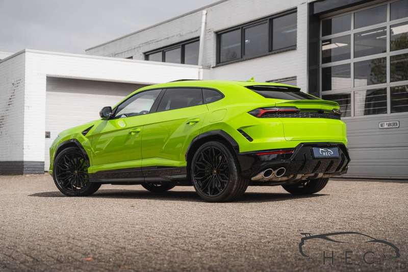 Lamborghini Urus 4.0 V8 Hybrid SE — photo 10