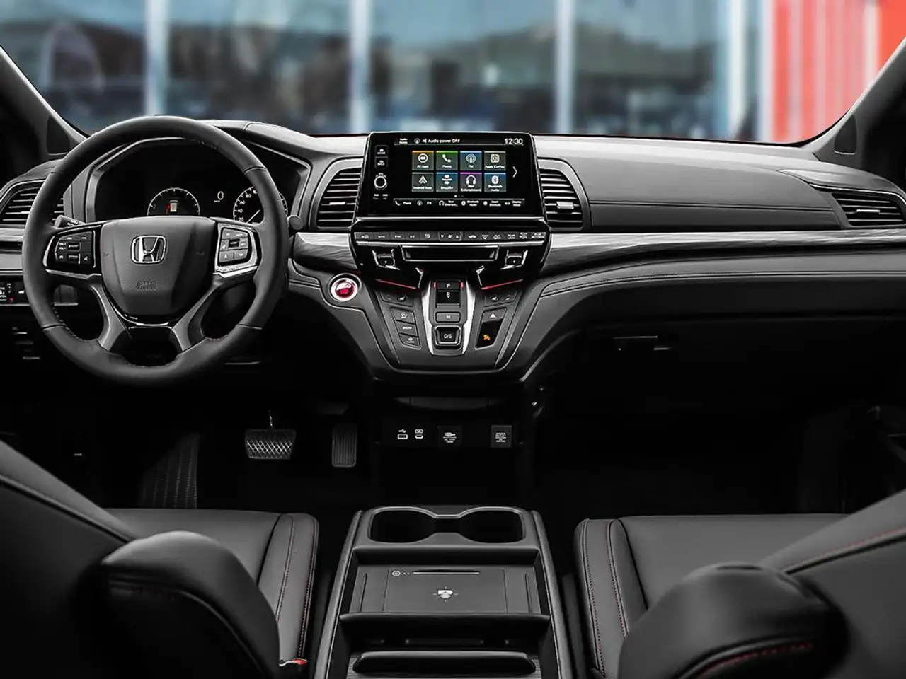 Honda Odyssey снимка Honda Odyssey
