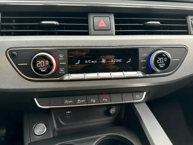 Audi A4 view 12