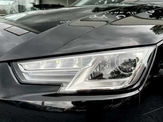 Audi A4 view 3