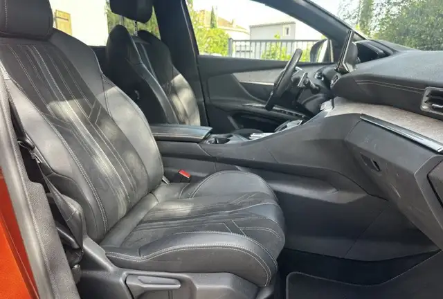 Peugeot 5008 view 13