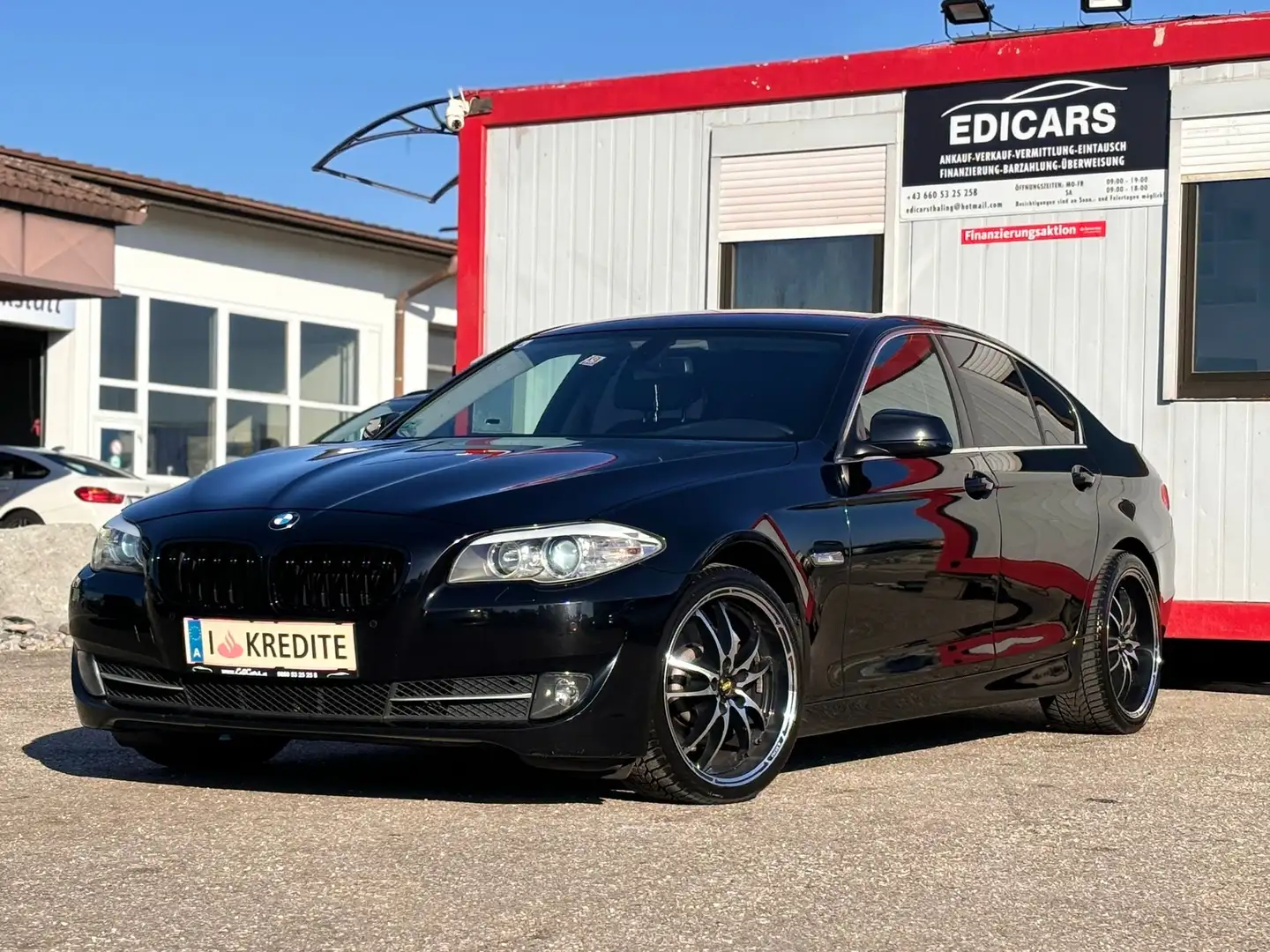 BMW 530 530 d Schwarz - 1