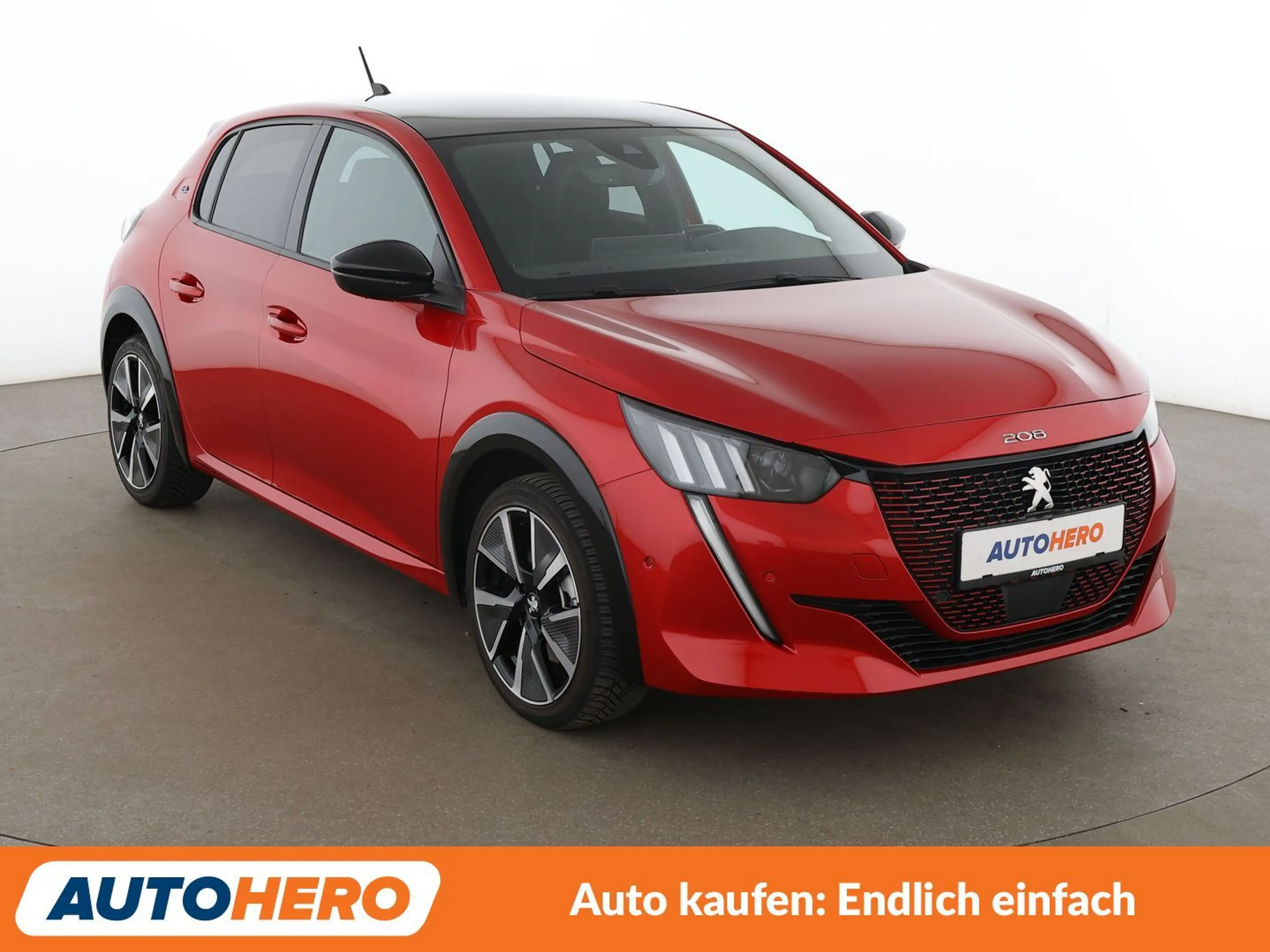 Peugeot e-208 electric drive 100 kW GT Pack — photo 8