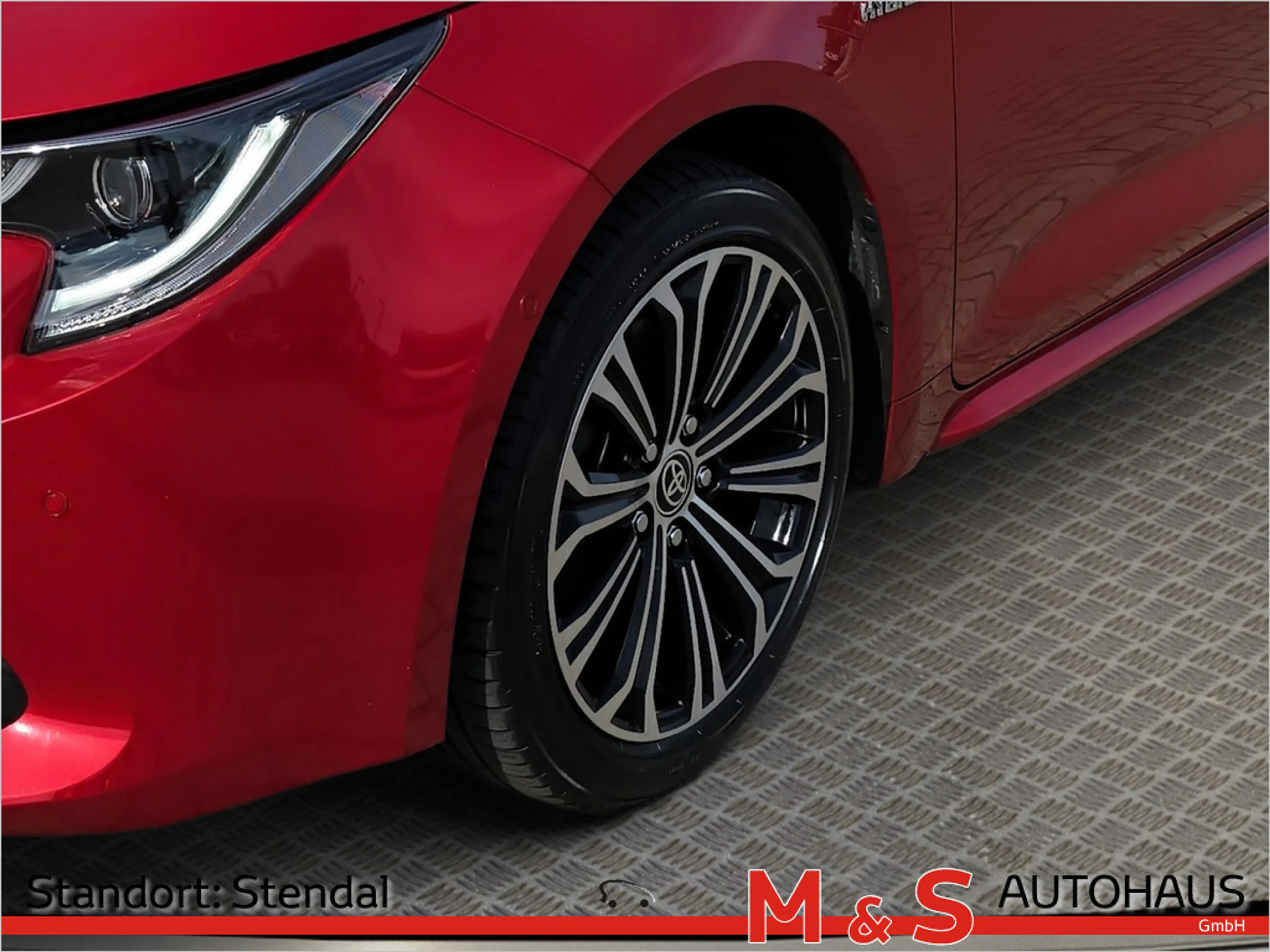 Toyota Corolla Touring Sports 2.0 Hybrid Team D LED — photo 7