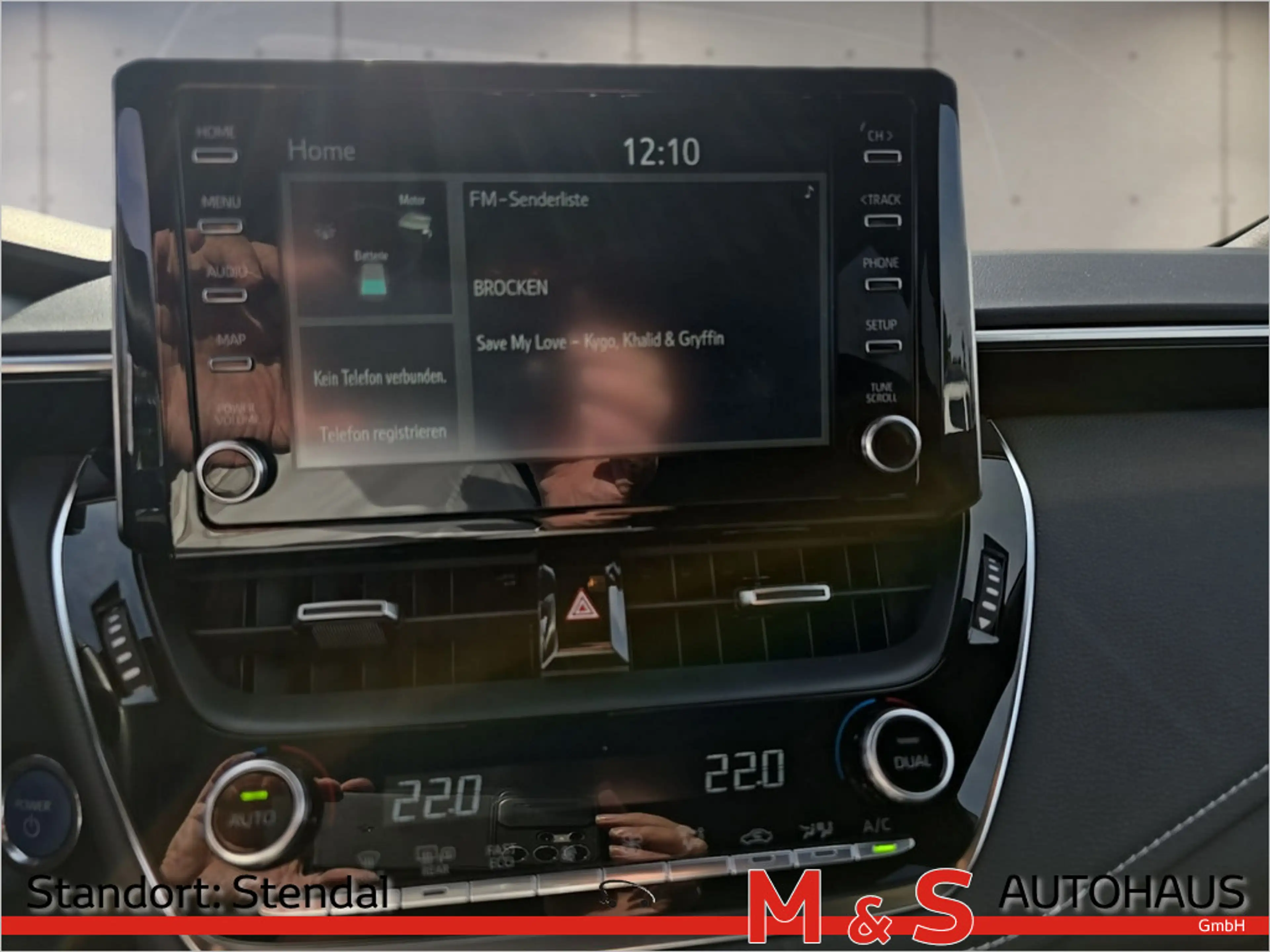 Toyota Corolla Touring Sports 2.0 Hybrid Team D LED — photo 14
