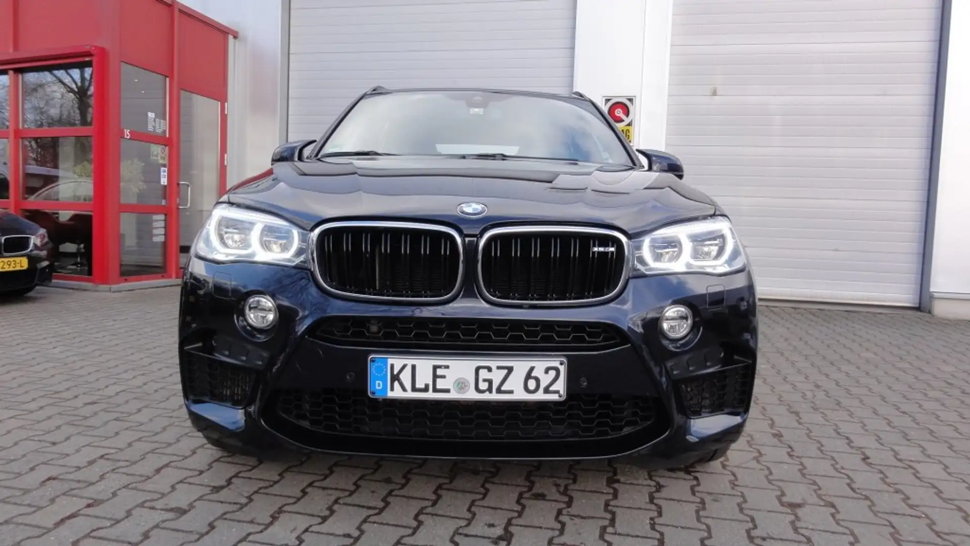 BMW X5 M BMW X5 M EXPORT Zwart - 2