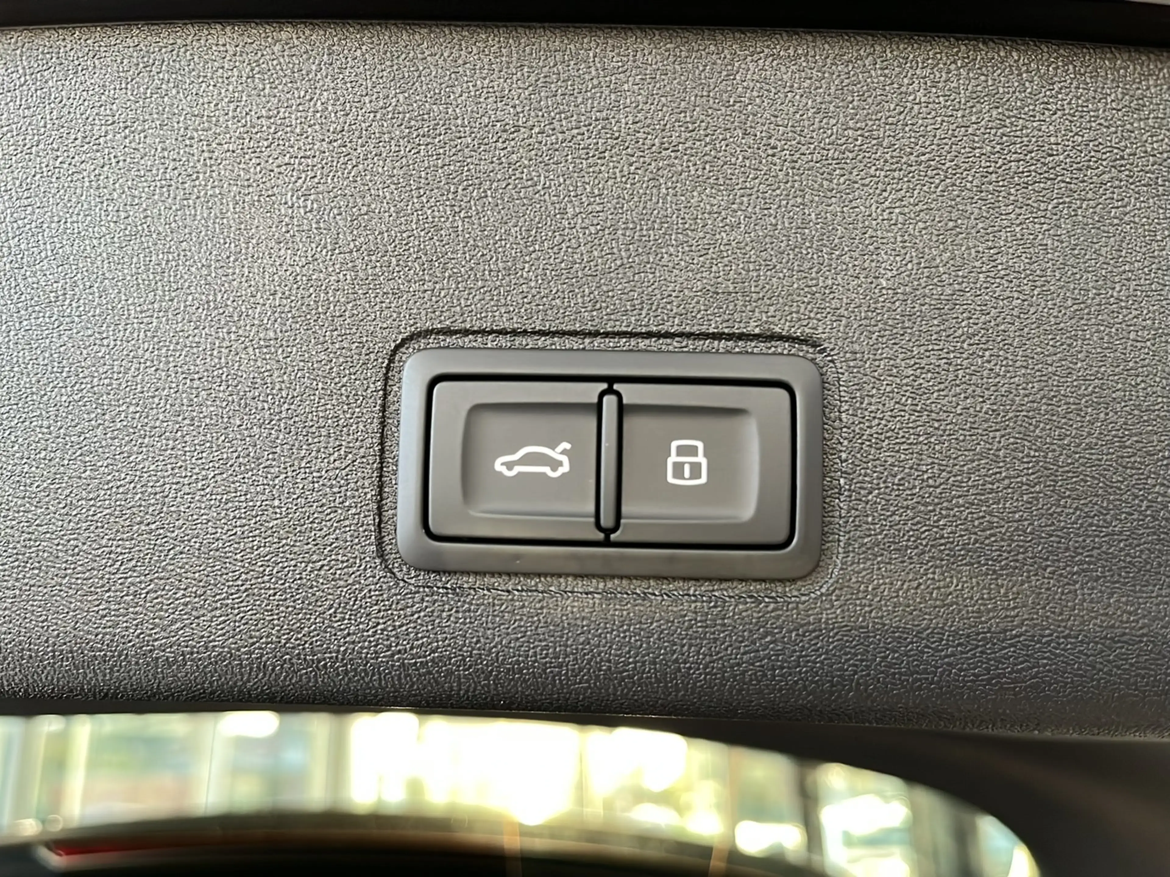 Audi Q3 S line TFSI S tronic LED DWA — photo 13