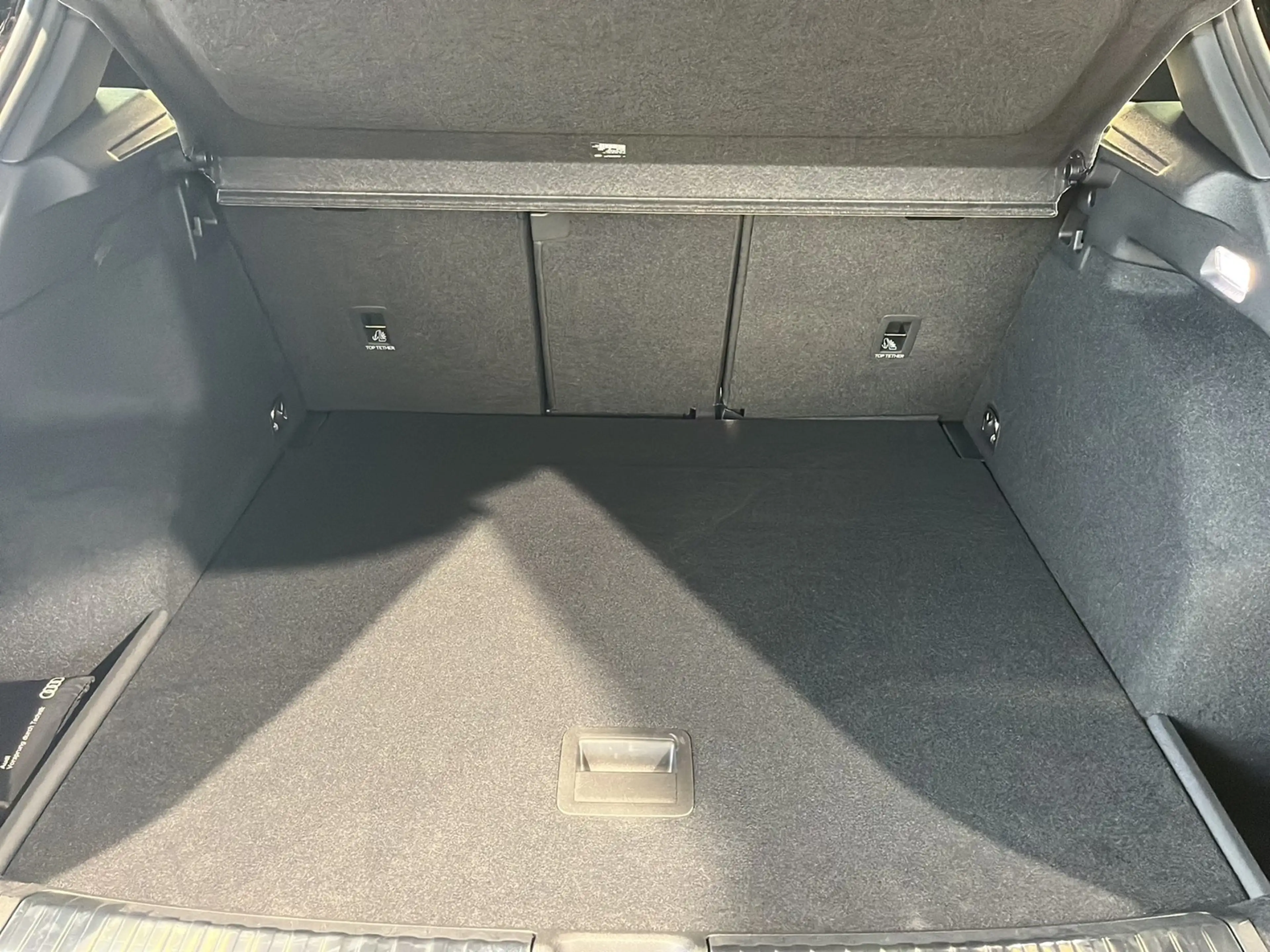Audi Q3 S line TFSI S tronic LED DWA — photo 12