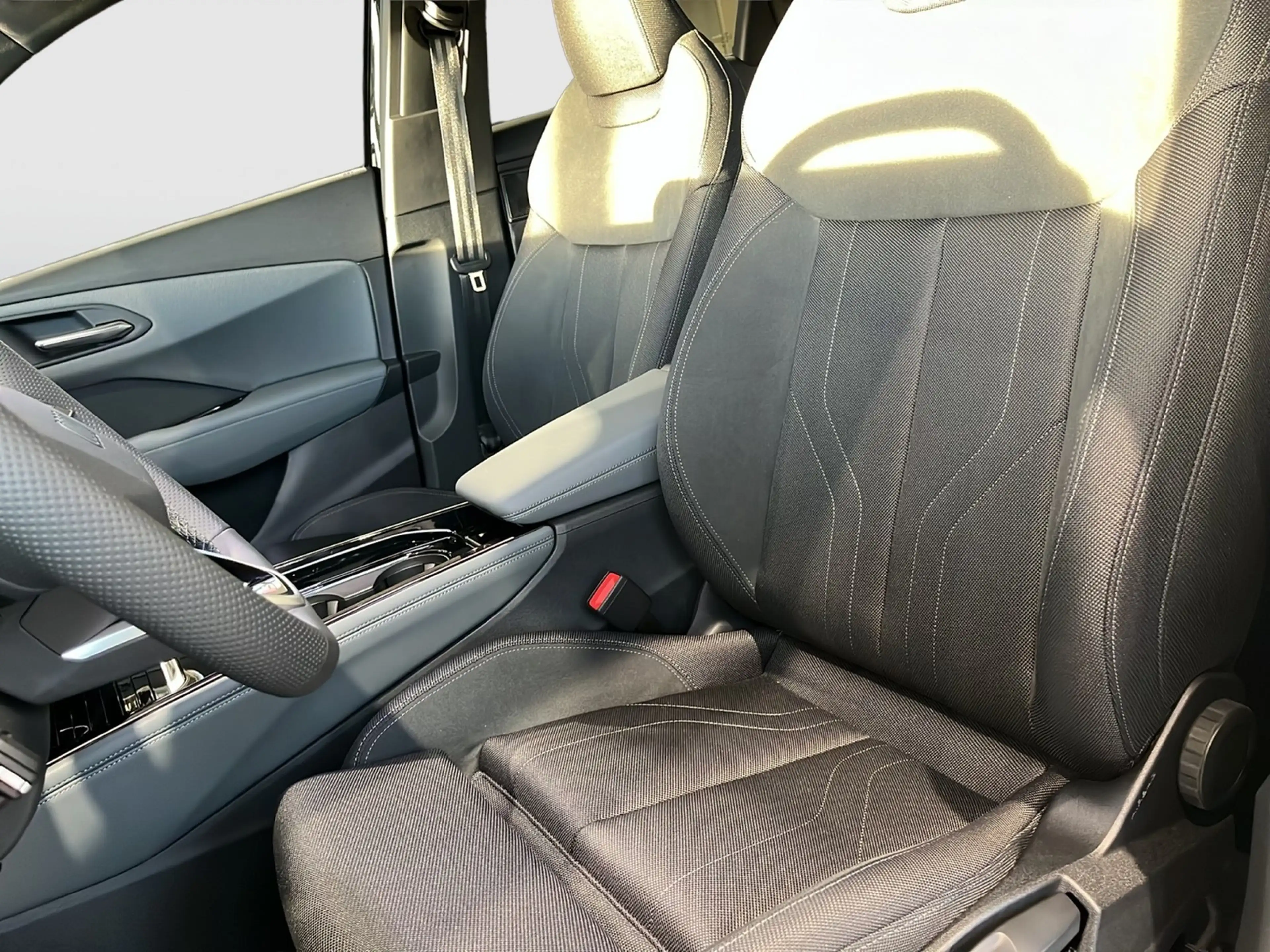 Audi Q3 S line TFSI S tronic LED DWA — photo 8