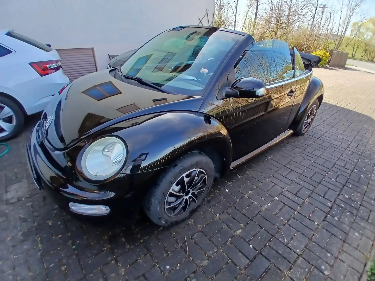 Volkswagen New Beetle New Beetle Cabriolet 1.6 Schwarz - 2