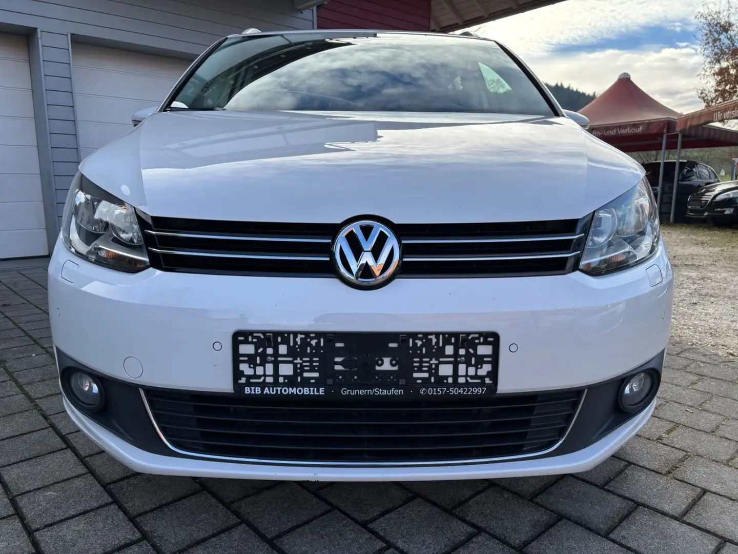 Volkswagen Touran 1.6TDI Life BMT 7Sitzer Weiß - 2