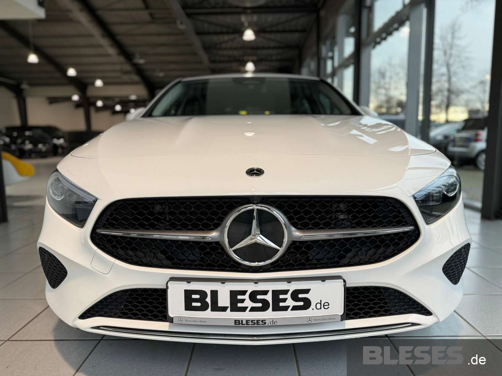 Mercedes-Benz A 180