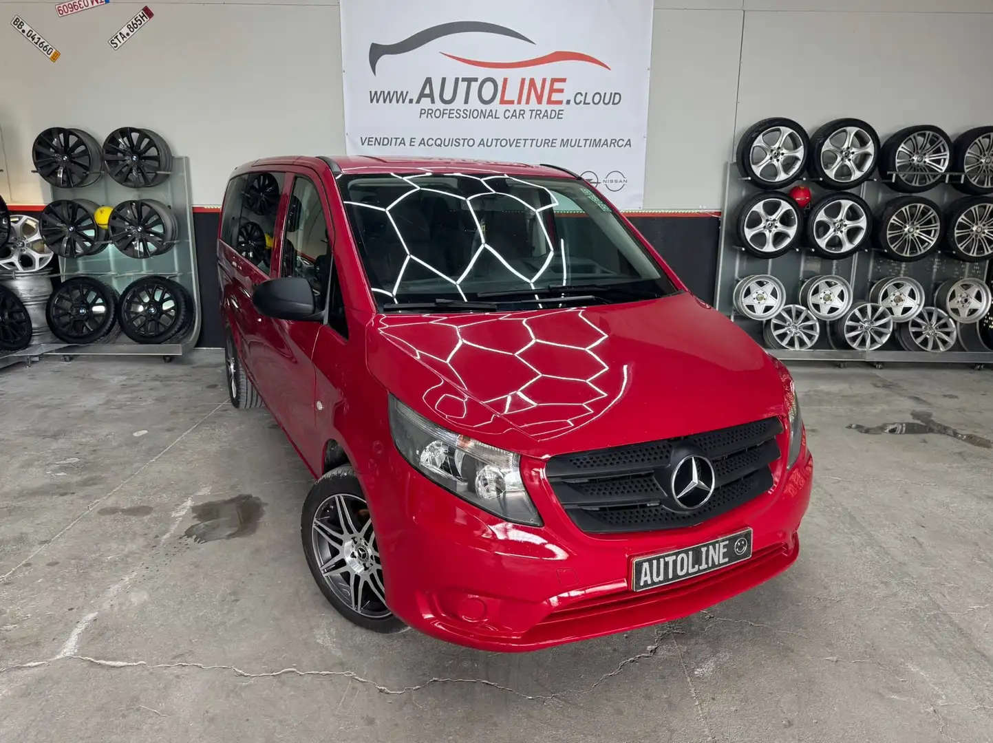 Mercedes-Benz Vito Tourer 1.6 CDi Rosso - 2