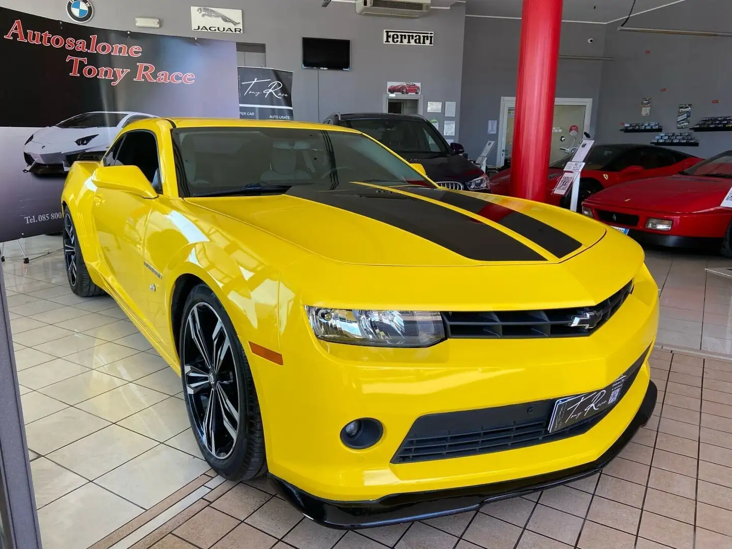 Chevrolet Camaro V6 241KW 328 CV Amarillo - 1