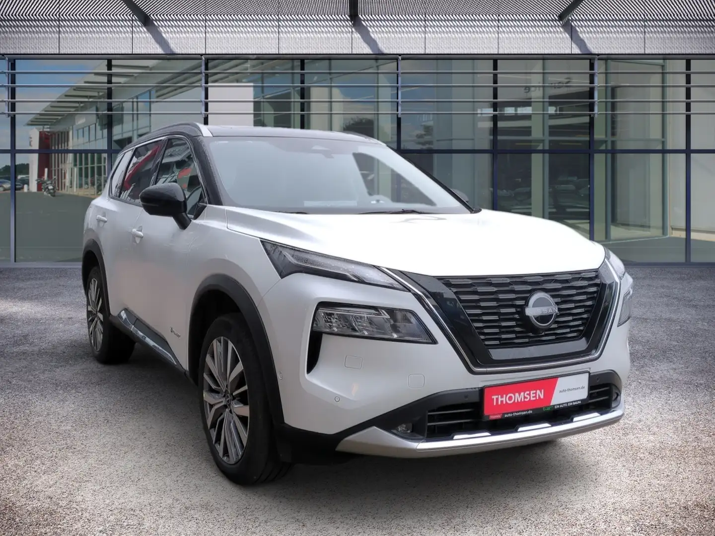 Nissan X-Trail 1.5 VC-T e-Power e-4orce Tekna ACC+GSHD Weiß - 2